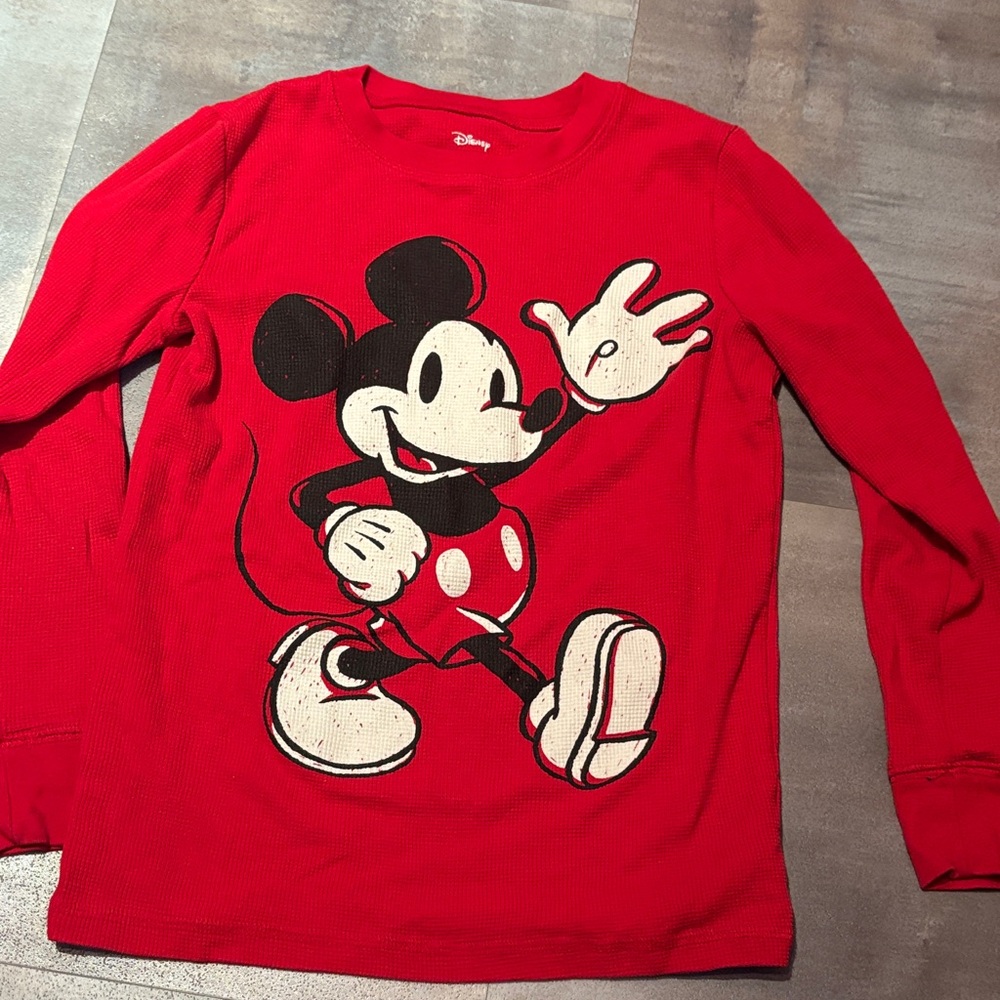 Disney Boy’s Red Long Sleeve Tee with Classic Mickey size 8